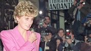 Prinzessin Diana (1961-1997) bei ihrem Besuch beim ersten Anti-Aids Buchgeschäft in Paris