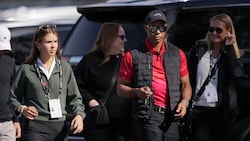 Tiger Woods und Vanessa (rechts) wurden bereits im Februar gemeinsam bei einem Golfturnier ...