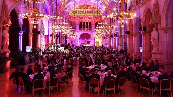 500 geladenen Gäste waren bei der glanzvollen Gala im Wiener Rathaus.
