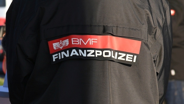 Eine Razzia der Finanzpolizei hat Folgen – für das gesamte Vereinswesen.  (Bild: P. Huber)