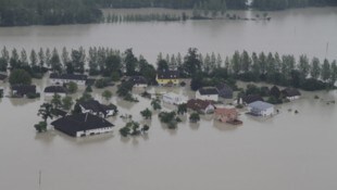 Ein Blick zurück ins Jahr 2013: Damals wurde das Eferdinger Becken großflächig überflutet. 