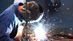 Symbolbild: Bis zum Jahr 2040 gibt es in Österreich 400.000 Personen weniger, die über ein ...