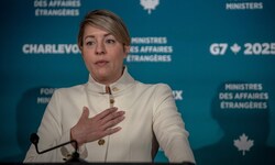 Die kanadische Außenministerin Mélanie Joly spricht im Rahmen des G7-Gipfels in La Malbaie.
