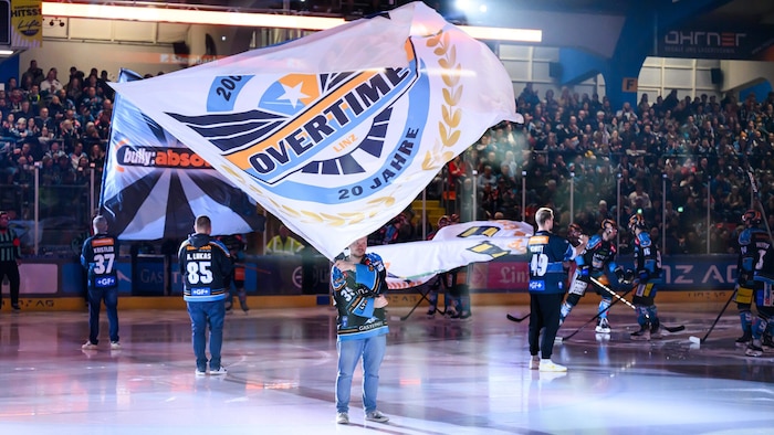 Nun steigt in der Linz AG Eisarena Spiel 7 mit Heimvorteil