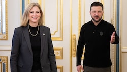 Der Präsident wird auch NEOS-Außenministerin Beate Meinl-Reisinger treffen. Die beiden haben ...