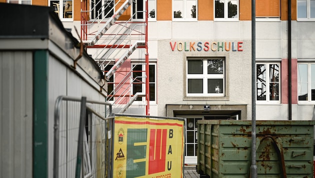 Für Investitionen wie in Schulsanierungen fehlt vielen Gemeinden das Geld. (Bild: Wenzel Markus)