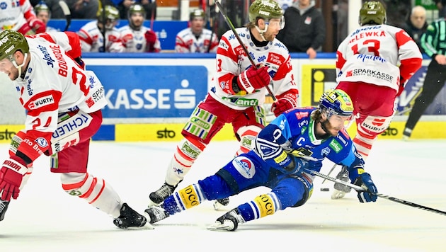 VSV around captain Alex Rauchenwald gave everything against Bolzano, but in the end they slipped up. (Bild: Stefan Bernd)