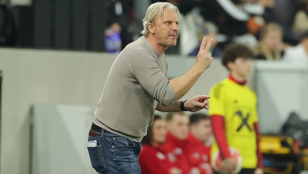 For LASK coach Markus Schopp, everything is still at stake against his soccer love Sturm. (Bild: APA/EXPA)