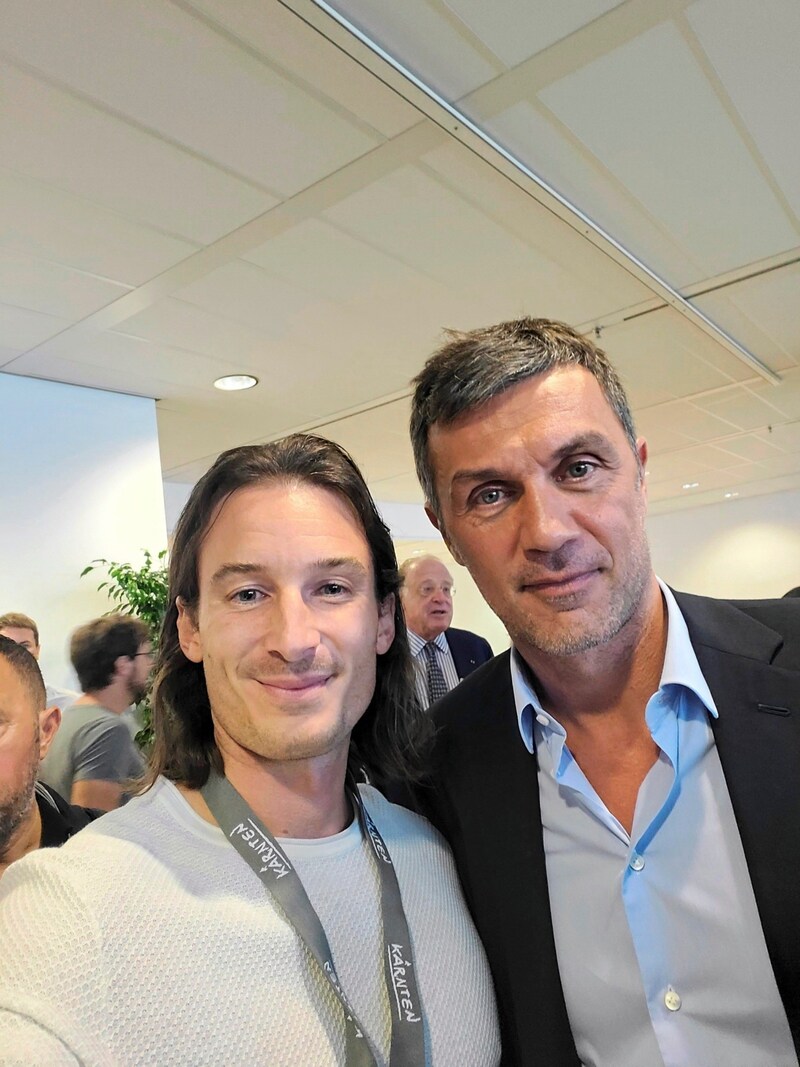 Maldini (re.) plauderte in Klagenfurt mit „Krone“-Redakteur Claudio Trevisan. (Bild: Claudio Trevisan)
