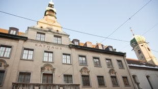 Das Rathaus in Bregenz. In den Kommunen wird Politik gemacht, die direkt bei den Menschen ...