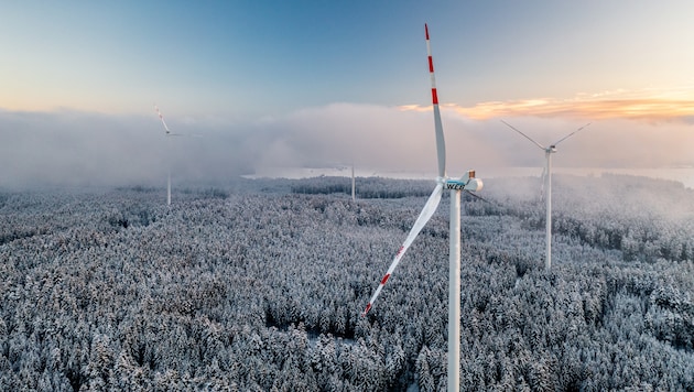 In Tirol gibt es viele Ausschlusskriterien für Windräder (Symbolbild). (Bild: WEB Windenergie/Benjamin Wald)