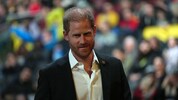 Ein Gericht ordnet an, dass Prinz Harry bis Dienstag die Dokumente seines US-Visums veröffentlichen muss. (Bild: AP/Darryl Dyck)