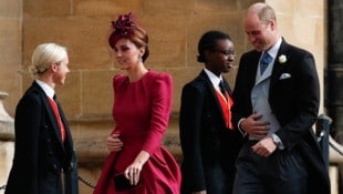 Prinz William und Prinzessin Kate bei der Hochzeit von Prinzessin Eugenie (Bild: APA/ Adrian DENNIS / AFP / POOL)