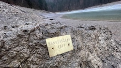 Wenn Hungersteine frei liegen, droht Gefahr durch Dürre – daher der Name