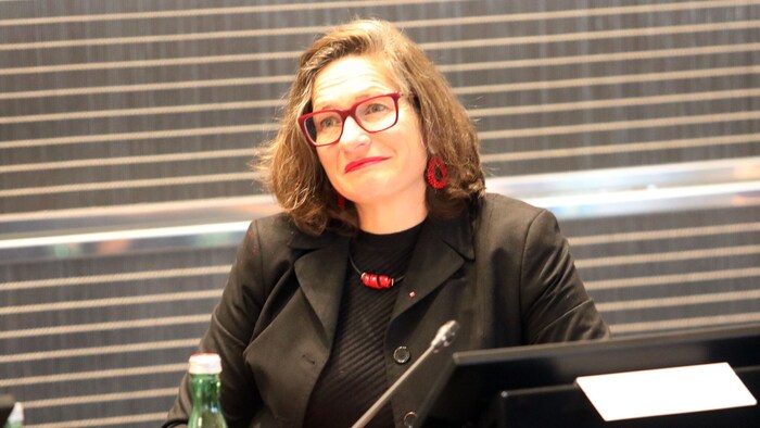 Constance Mochar brachte einen Fahrplan fürs Budget heraus.