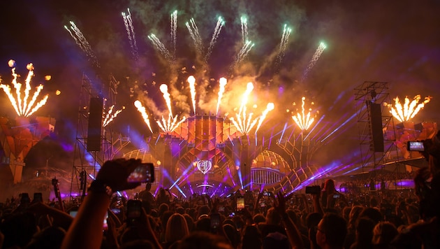 Tausende besuchen das Musikfestival im Sommer. (Bild: Tröster Andreas)