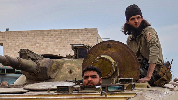 Am Sonntagabend haben Gefechte im Grenzgebiet zwischen dem Libanon und Syrien begonnen.