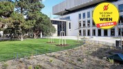 Mit dem neu errichteten Wien Museum um dem komplett umgestalteten Resselpark hat die Wieden ein ...
