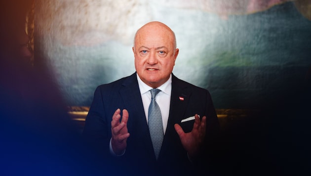 Christian Stocker will Benjamin Netanyahu wegen des Gaza-Krieges ins Gewissen reden.