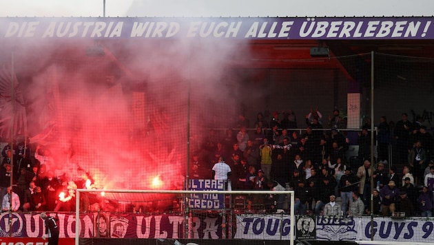 Austria Salzburg-Fans bei einem Heimspiel. (Bild: Tröster Andreas)