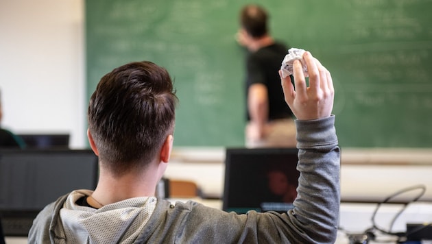 Fast drei Viertel der Lehrer in Wien berichten, dass sie schon Gewalt durch Schüler erlebt haben. (Bild: Imre Antal)