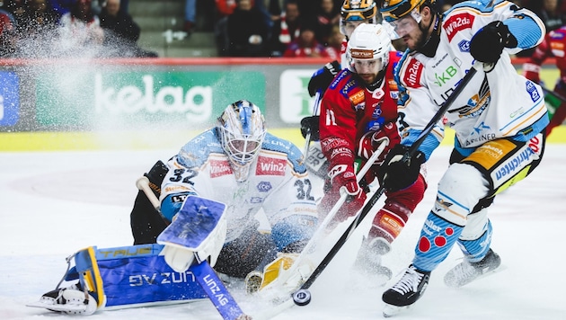 Goalie Tirronen (l.) war wieder ein starker Rückhalt (Bild: GEPA)