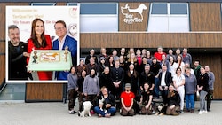 Tierschutzstadtrat Jürgen Czernohorszky sowie Maggie Entenfellner von der „Krone“-Tierecke ...