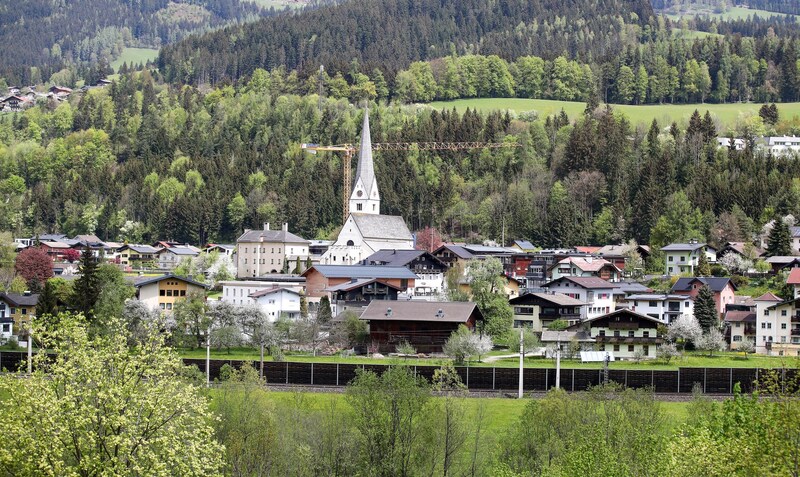 Auch Pfarrwerfen wurde auserkoren. Der Ortschef freut sich auf Vergleiche mit den anderen Gemeinden. (Bild: Tröster Andreas)