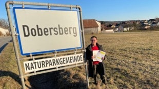Initiativen-Sprecherin Margit Metz sammelt wieder Unterschriften für einen Initiativantrag im Gemeinderat. Beim letzten Mal wurde die Grenze von zehn Prozent der Wahlberechtigten deutlich erreicht. (Bild: Bürgerinitiative)