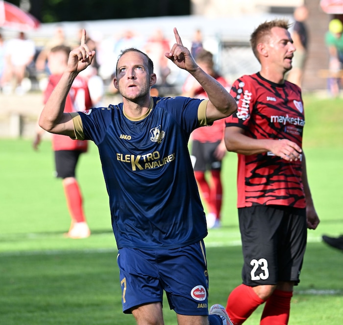 Mario Kröpfl ist Veldens Flankengott und Duracell-Hase.