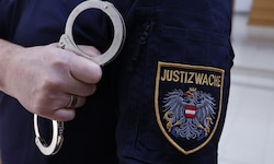 Der 31-Jährige setzte laut psychiatrischem Sachverständigen Kindheitsfantasien um. Jetzt wurde ...