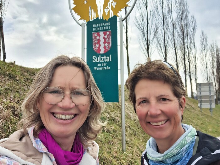 Elisabeth Zienitzer (links) und Silvia Sarcletti, das „Krone“-Wanderduo