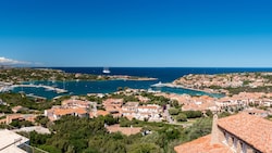 Namensgebend für die Costa Smeralda war die dort auffällig schöne Farbe des Meeres.
