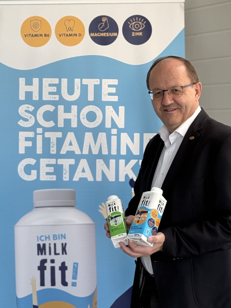 Molkereichef Helmut Petschar schwärmt von der neuen Produktlinie. (Bild: ZVG)