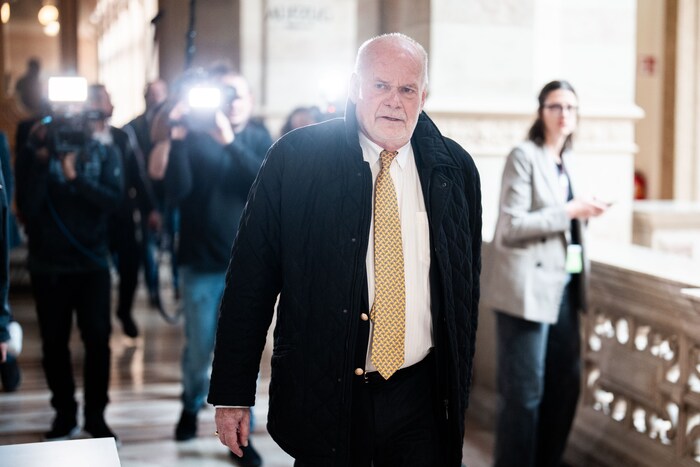 Die Verteidiger der Hauptangeklagten (Manfred Ainedter im Bild oben) kritisierten am Donnerstag ...
