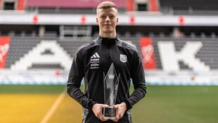 Marco Sulzner (LASK) gewann die im Rahmen der „Krone“-Fußballerwahl ...