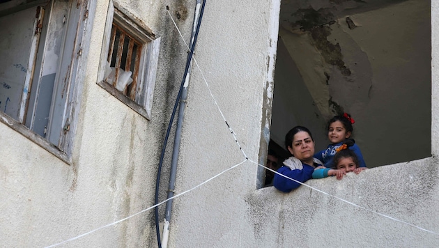 Von Syrern wurden im Februar nur 315 Asylanträge eingebracht. (Bild: AFP/ANWAR AMRO)