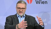 Stadtrat Hacker fordert ein einheitliches Sozialhilfesystem.