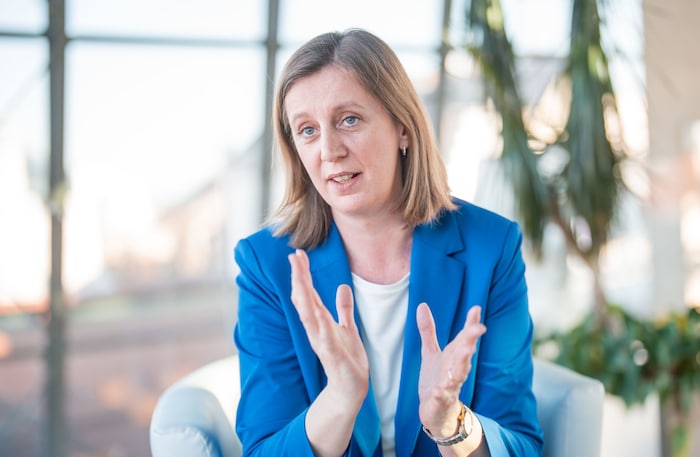 Finanz-Staatssekretärin Barbara Eibinger Miedl will, dass Lockerungen „auch spürbar“ sind.