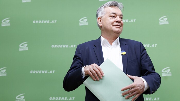 Kogler preist die Erfolge seiner Grünen bei der Regierungsarbeit – nun bleibt ihnen nur noch die ...