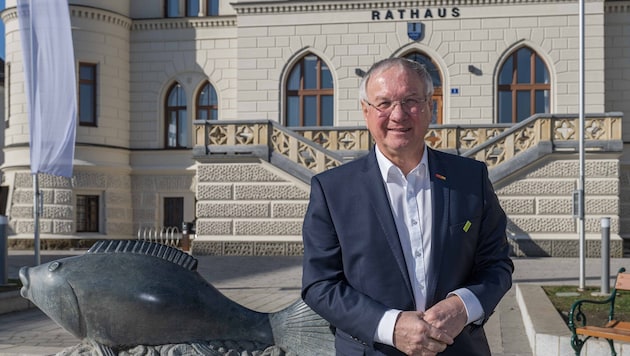 In der Bezirkshauptstadt Feldbach verliert die ÖVP unter Bürgermeister Josef Ober ein Mandat, bleibt aber mit 60 der Stimmen stärkste Kraft. (Bild: Jürgen Fuchs)