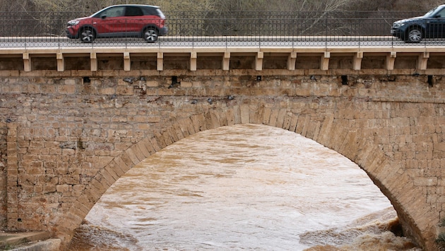 Der Sturm „Martinho“, der am Wochenende über Spanien hinwegfegte, war der vierte innerhalb von drei Wochen. (Bild: EPA/PEPE ZAMORA)