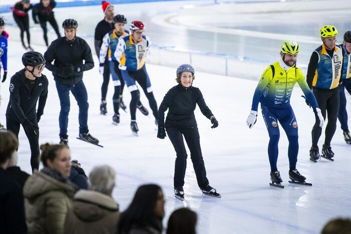 Zuvor war die 82-Jährige auf dem Eis recht flott unterwegs.