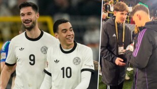 Der 15-jährige Noel Urbaniak wurde nach seinem „Assist“ beim DFB-Match gefeiert.
