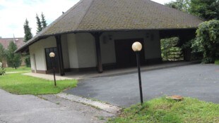 Vor der Leichenhalle wurde Gertrude K. tot aufgefunden