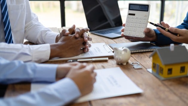 Der Verbraucherschutzverein hat gegen zu hohe Bearbeitungsgebühren für Kredite geklagt und vom ...