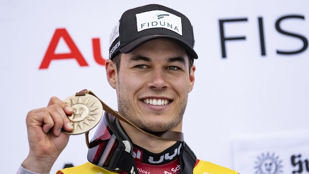 Lukas Feurstein strahlte in Sun Valley übers ganze Gesicht. (Bild: EPA/JEAN-CHRISTOPHE BOTT)