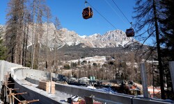 In Mailand und Cortina laufen die Vorbereitung für die olympischen Spiele.