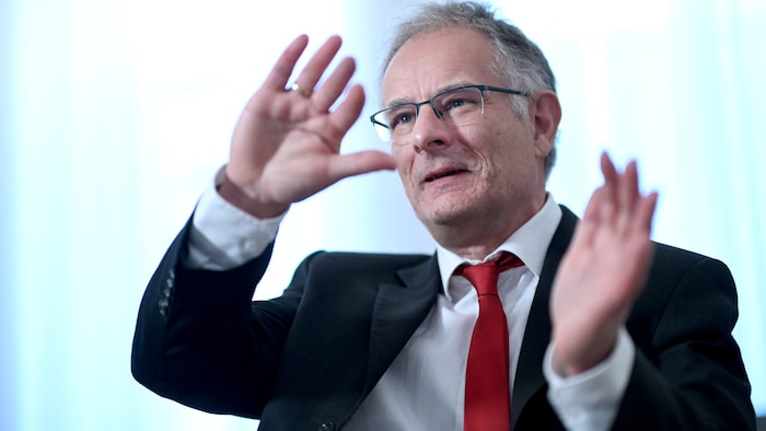Finanzminister Markus Marterbauer (SPÖ) widersprach den Vorwürfen der Opposition.