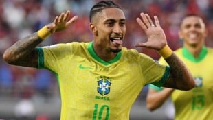 Vor dem WM-Quali-Spiel gegen Argentinien hat sich Brasilien-Star Raphinha von seiner provokanten ...